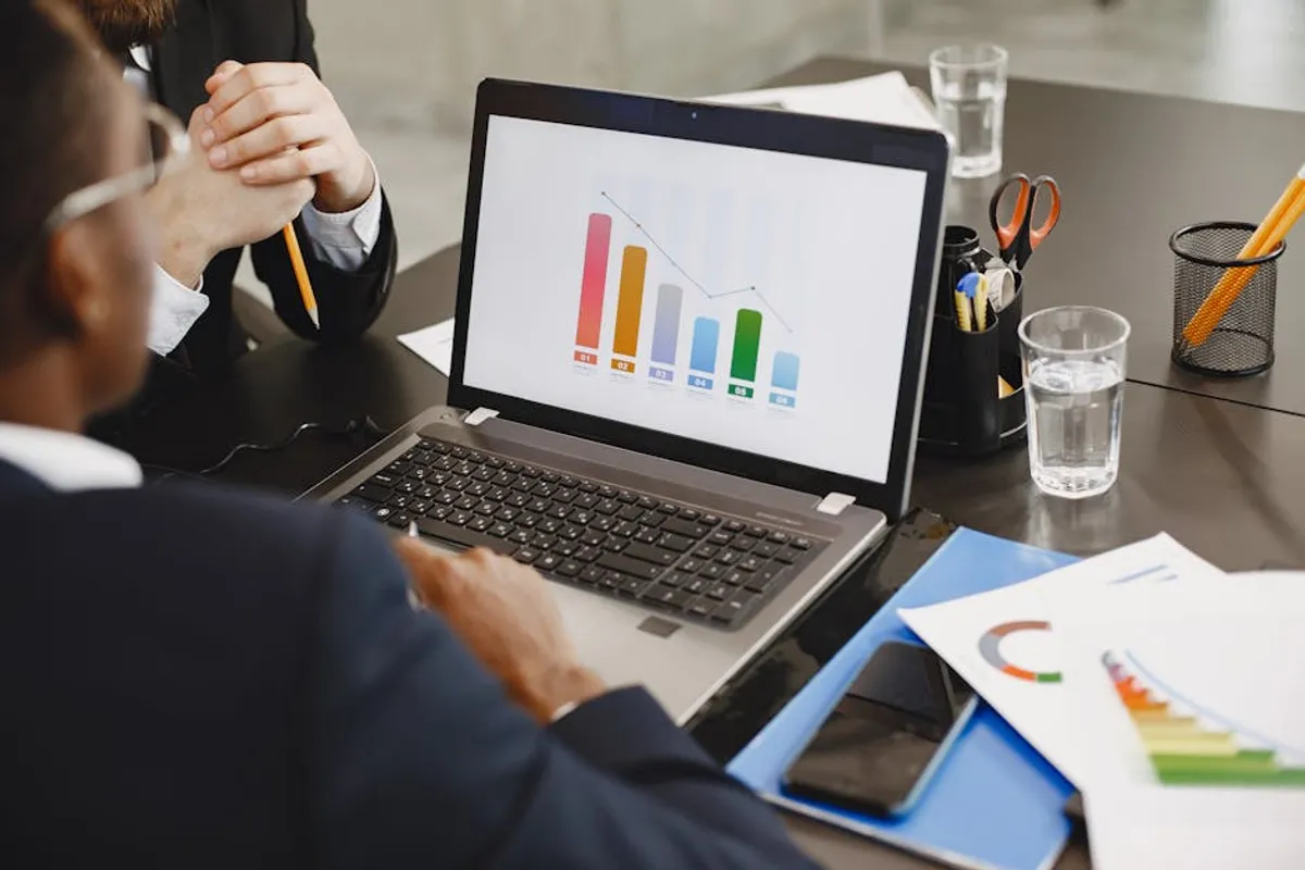 technofee.com Guide: Trust Signals, User Intent, and Online Visibility: For Kitchen Brands