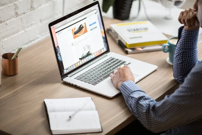 Why Lifestyle Blogging Helps You Build a Better Routine